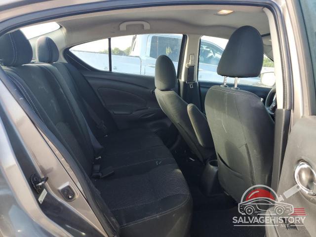 3N1CN7AP7HK441022 2017 NISSAN VERSA photo no. 10