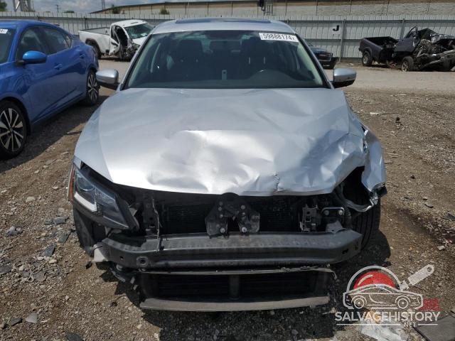 3VWLA7AJXFM203541 2015 VOLKSWAGEN JETTA photo no. 5