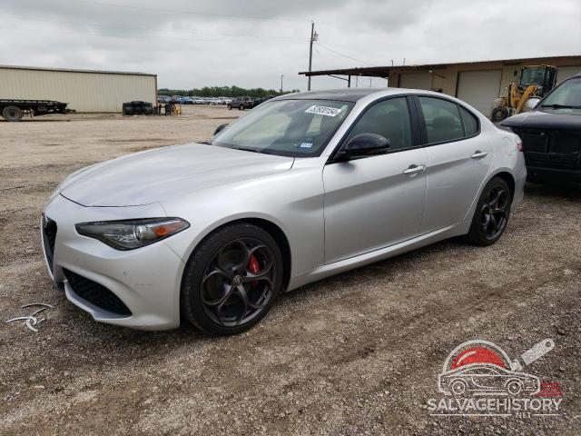 ZARFAEEN9J7597611 2018 ALFA ROMEO GIULIA photo no. 24
