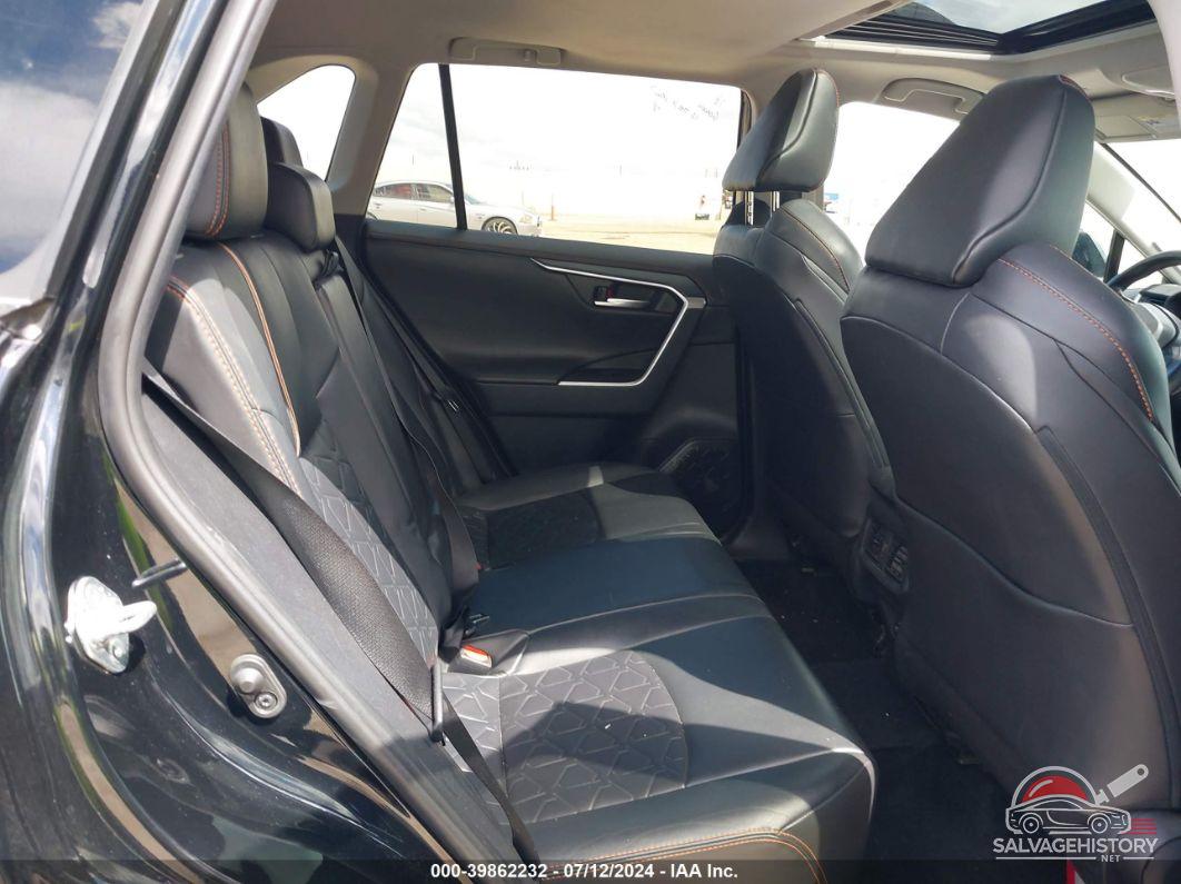 2T3J1RFVXKW038097 2019 TOYOTA RAV4 photo no. 8