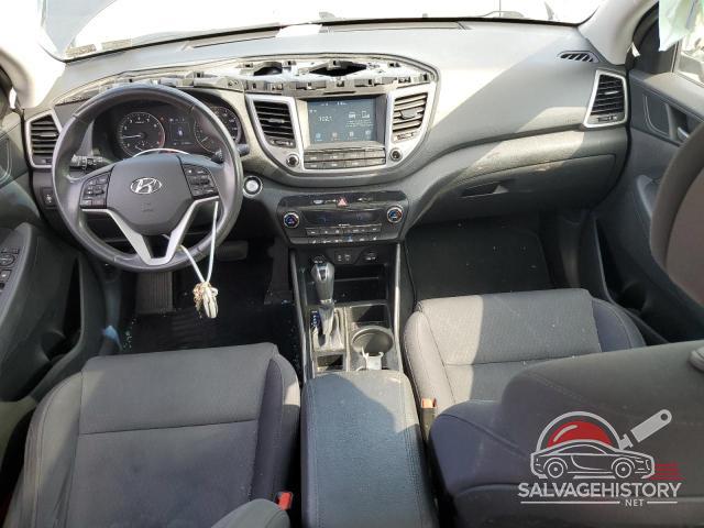 KM8J3CA21JU750655 2018 HYUNDAI TUCSON photo no. 8