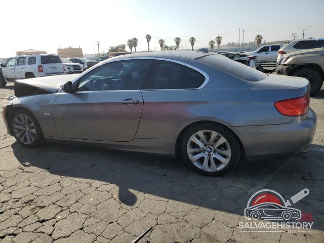 WBAKE5C55BE755159 2011 BMW 3 SERIES photo no. 2