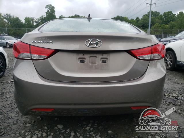 5NPDH4AE0CH141959 2012 HYUNDAI ELANTRA photo no. 6