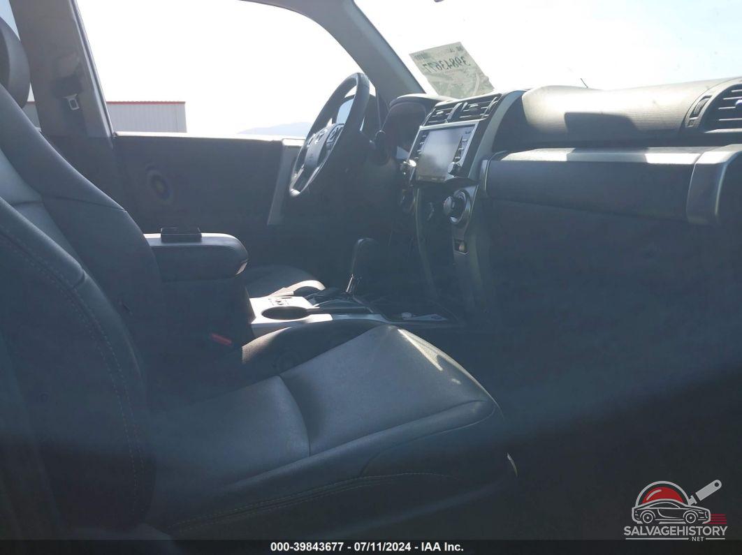 JTEFU5JR5P5284307 2023 TOYOTA 4RUNNER photo no. 5