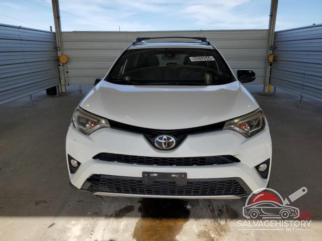 JTMNFREV7JJ191411 2018 TOYOTA RAV4 photo no. 5