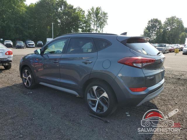 KM8J3CA24JU724020 2018 HYUNDAI TUCSON photo no. 2
