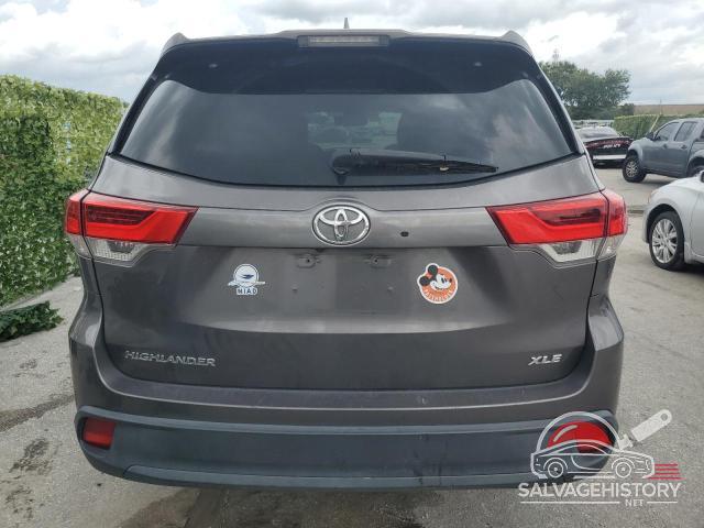 5TDKZRFH7JS543571 2018 TOYOTA HIGHLANDER photo no. 6