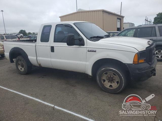 1FTNX205X5EC34133 2005 FORD F250 photo no. 4