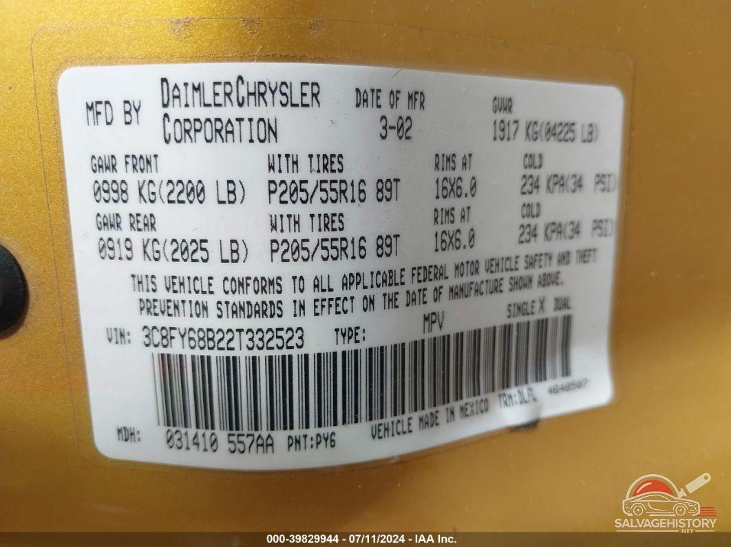 3C8FY68B22T332523 2002 CHRYSLER PT CRUISER photo no. 9