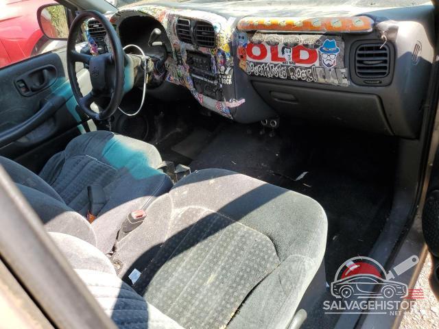 1GCCS1951Y8300901 2000 CHEVROLET S10 photo no. 8