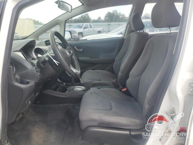 JHMGE8H34DC070651 2013 HONDA FIT photo no. 7