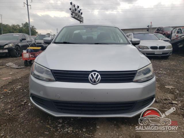 3VWBP7AJ2CM110678 2012 VOLKSWAGEN JETTA photo no. 5