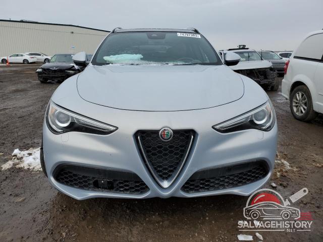 ZASPAKBN1N7D39601 2022 ALFA ROMEO STELVIO photo no. 5