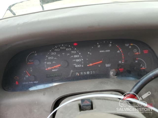 1FTNW21F32ED54099 2002 FORD F250 photo no. 9