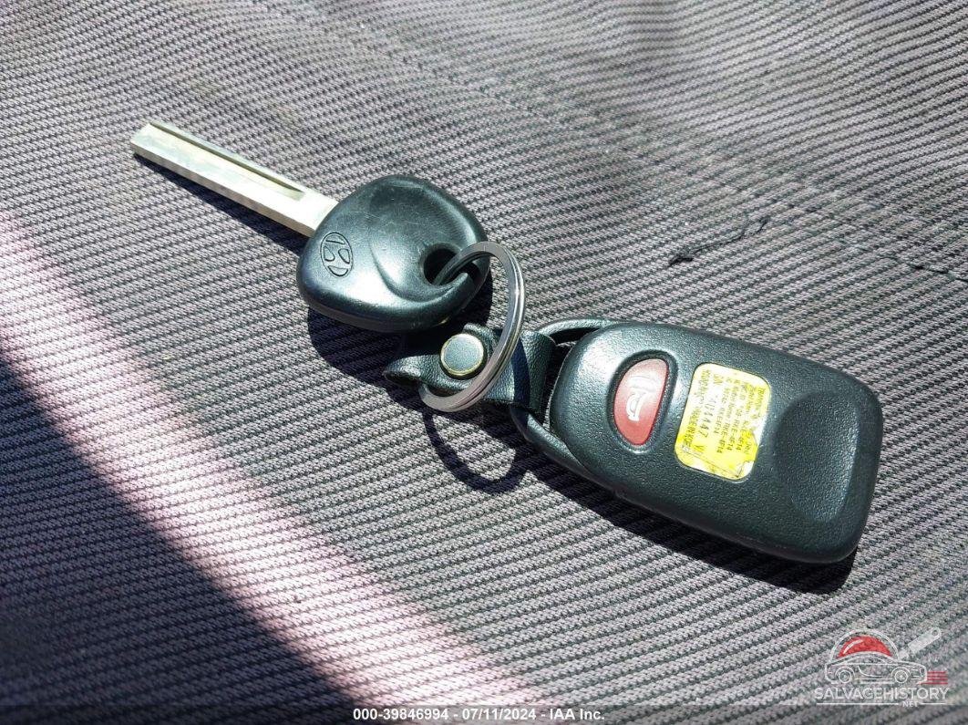 KMHCT4AEXGU145812 2016 HYUNDAI ACCENT photo no. 11