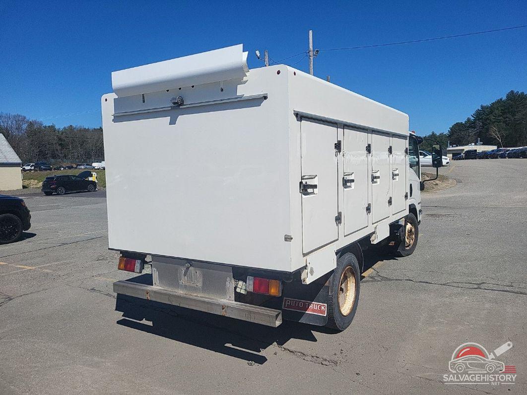 54DC4W1C8HS804913 2017 ISUZU NPR HD GAS REG photo no. 3