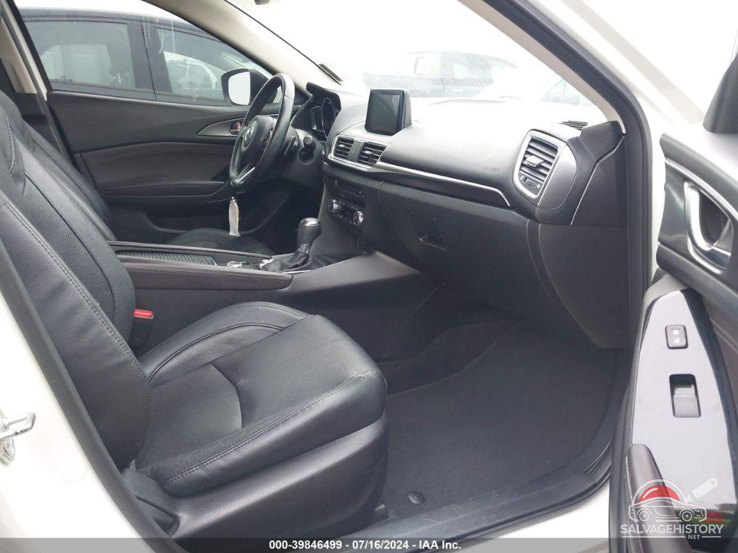 JM1BN1W39H1101643 2017 MAZDA 3 photo no. 5