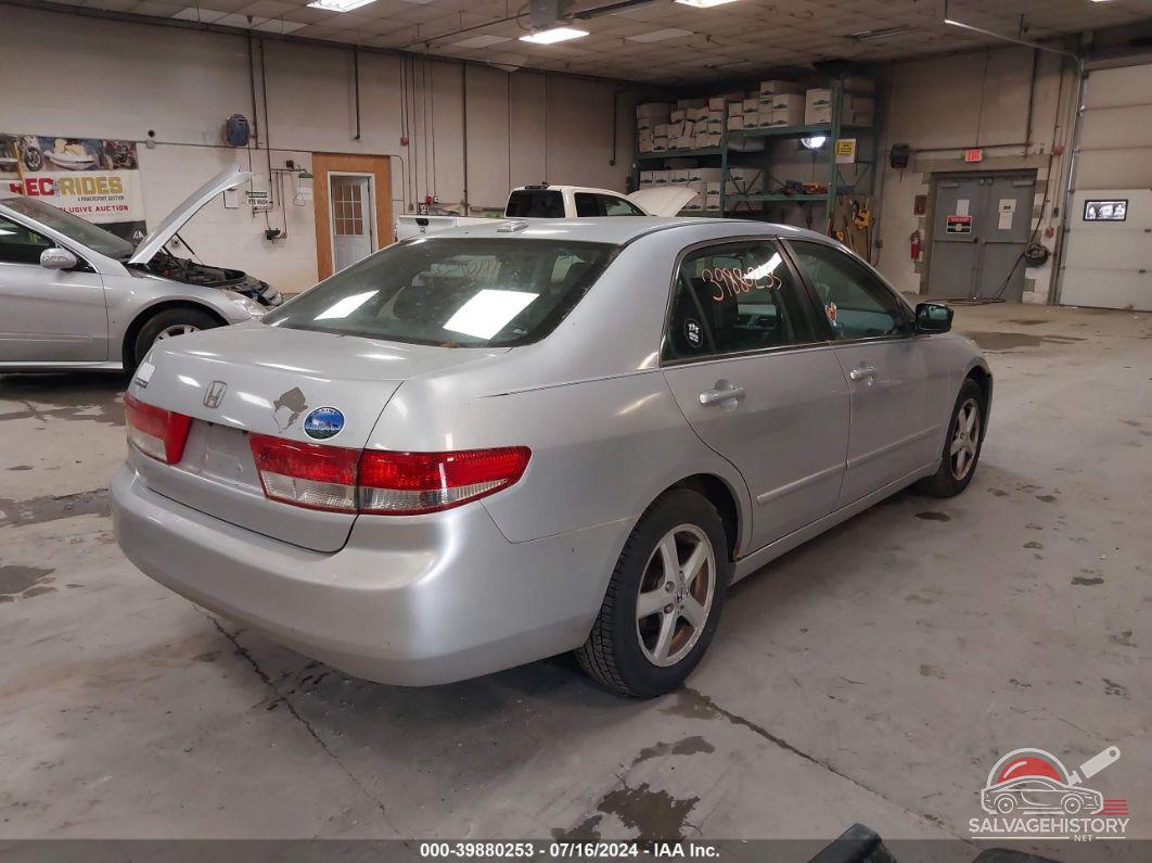 1HGCM56874A010537 2004 HONDA ACCORD photo no. 4