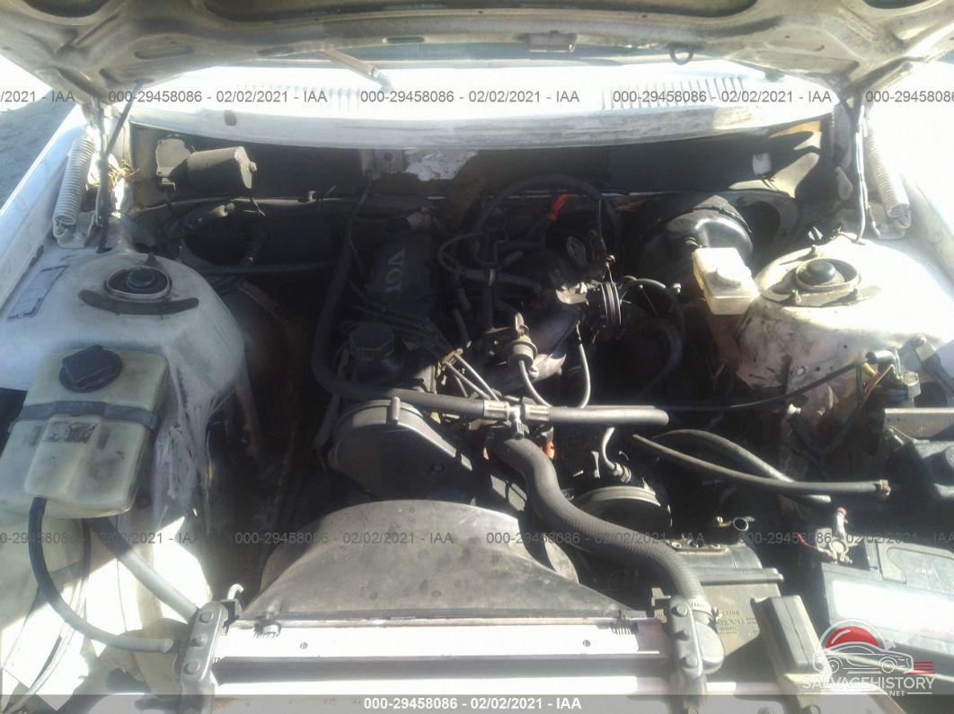 YV1AX8849K1374183 1989 VOLVO 244 photo no. 10