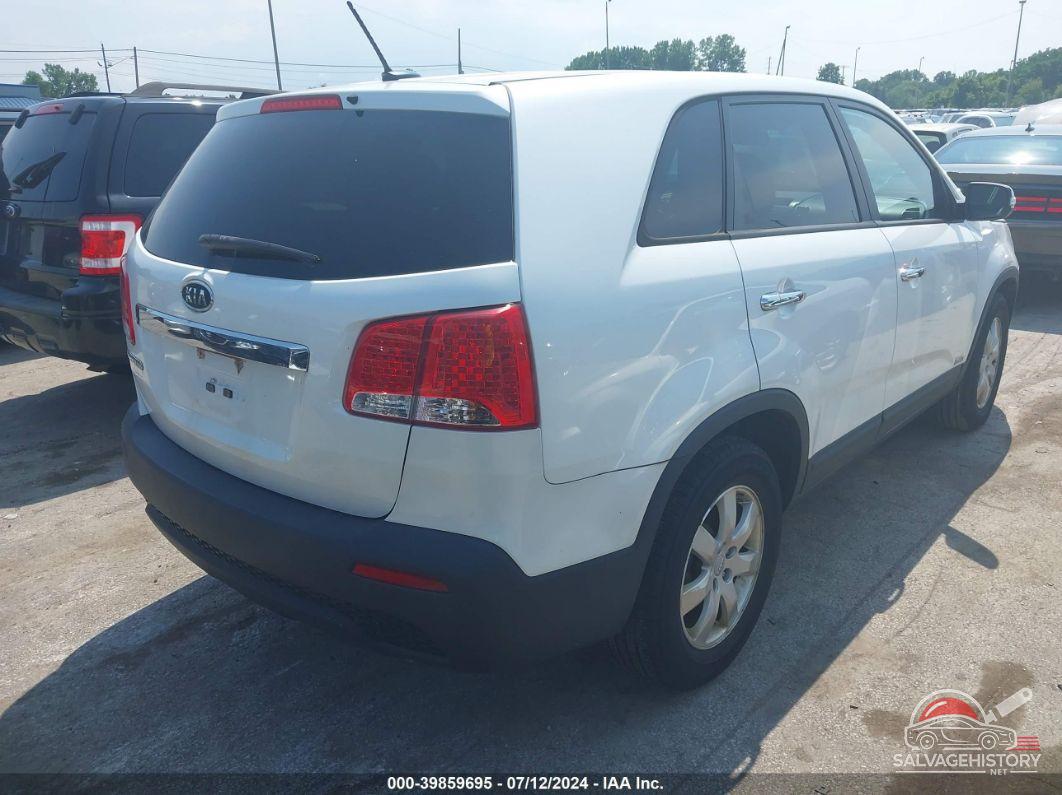 5XYKTCA64CG221880 2012 KIA SORENTO photo no. 4