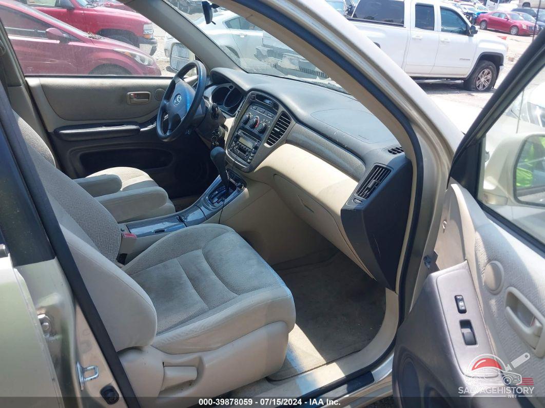JTEGD21A520046542 2002 TOYOTA HIGHLANDER photo no. 5