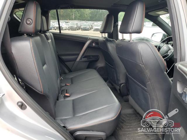 2T3JFREV9HW629906 2017 TOYOTA RAV4 photo no. 11