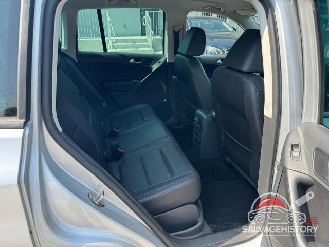 WVGAV7AX2FW591945 2015 VOLKSWAGEN TIGUAN photo no. 11