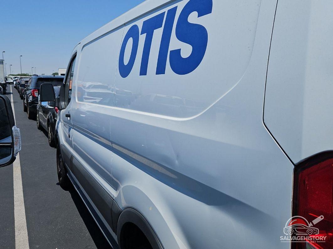 1FTYR1YGXHKA73859 2017 FORD TRANSIT photo no. 3