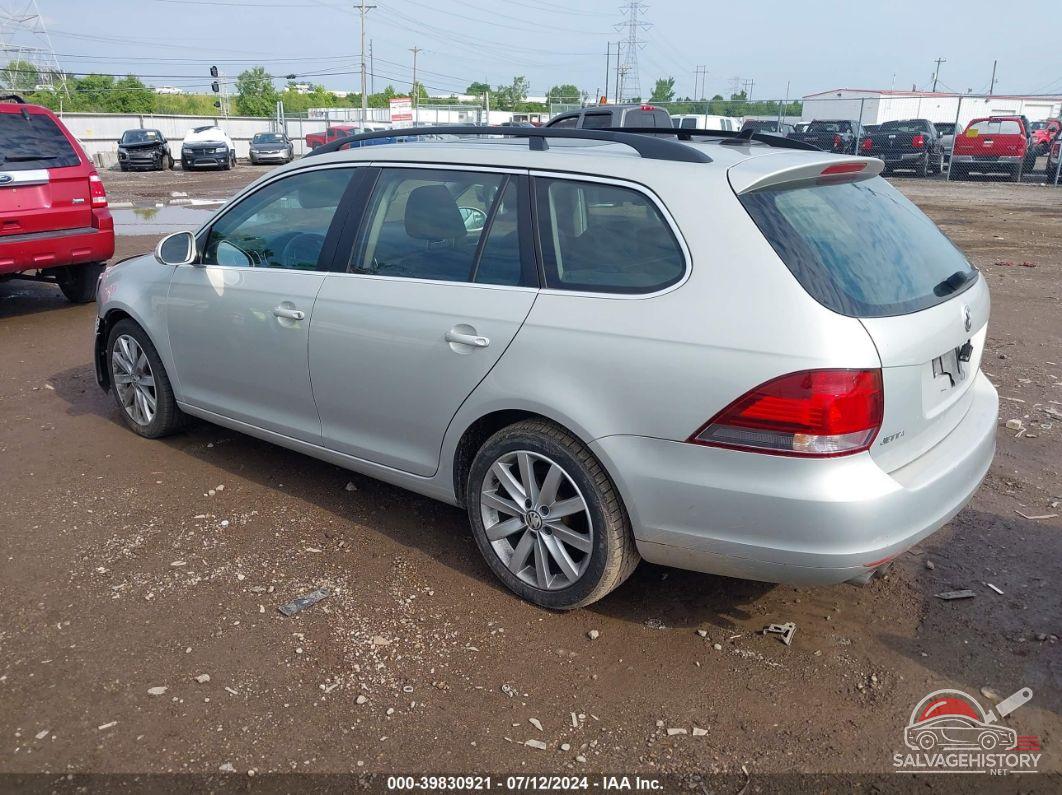 3VWPL7AJXBM716049 2011 VOLKSWAGEN JETTA SPORTWAGEN photo no. 3