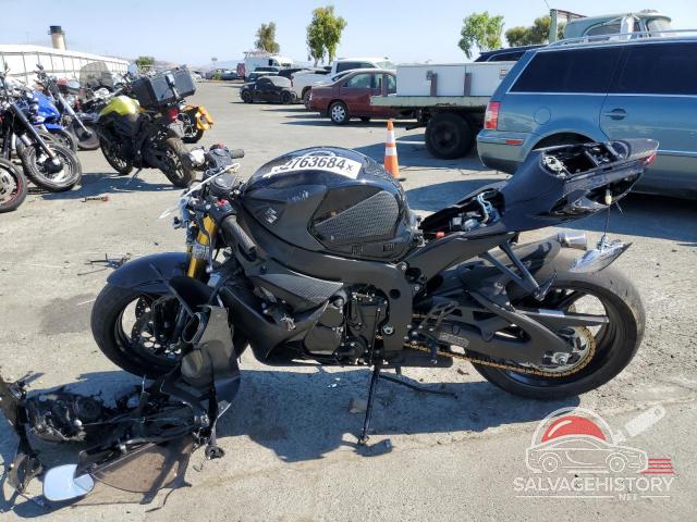 JS1GR7MA2G2101372 2016 SUZUKI GSXR750 photo no. 3