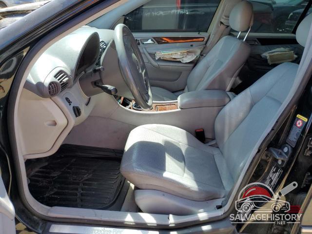 WDBRF64J71F057644 2001 MERCEDES-BENZ C-CLASS photo no. 7