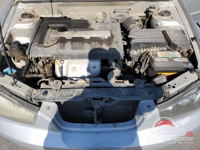 KMHDN45D72U432632 2002 HYUNDAI ELANTRA photo no. 11