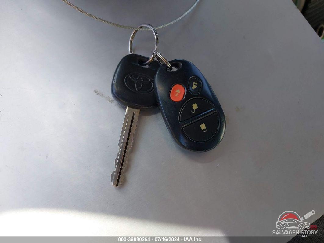 5TDZA23C64S039314 2004 TOYOTA SIENNA photo no. 11