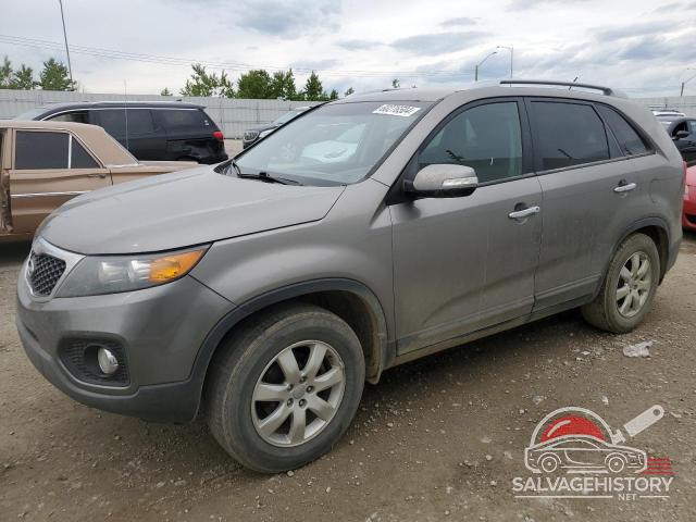 5XYKT3A60DG356534 2013 KIA SORENTO photo no. 4