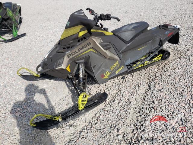 SN1TDV8R1NC817904 2022 POLA SNOWMOBILE photo no. 2