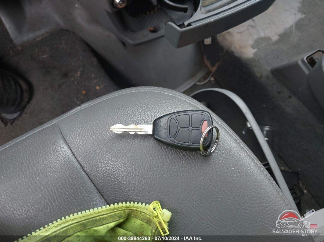 2C8GP64L95R429294 2005 CHRYSLER TOWN & COUNTRY photo no. 11