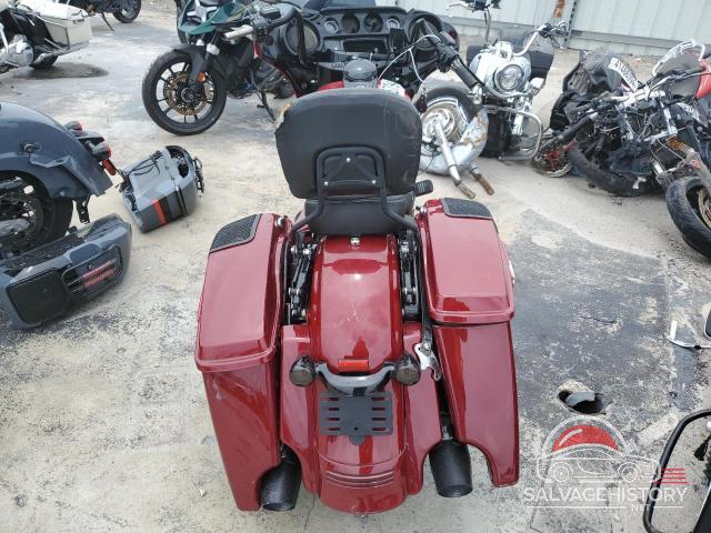 1HD1KRC18JB609591 2018 HARLEY-DAVIDSON FL photo no. 4