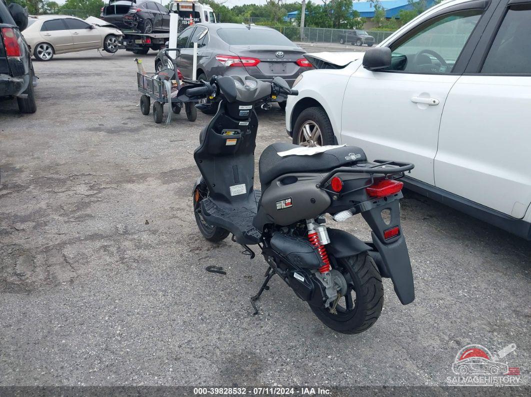 RFVPMP20XG1010585 2016 GENUINE SCOOTER CO. ROUGHHOUSE photo no. 3