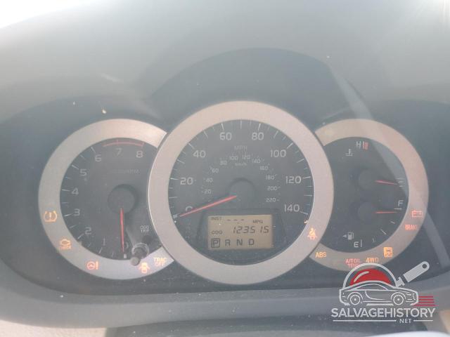 2T3DF4DV8BW154435 2011 TOYOTA RAV4 photo no. 9