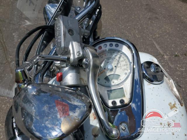 JS1VS55A4D2100055 2013 SUZUKI CYC VL/VLR photo no. 7
