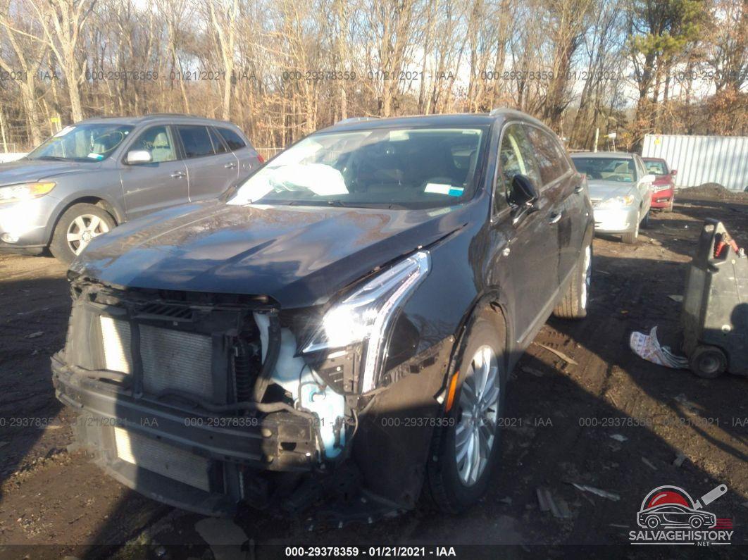 1GYKNFRS1JZ248296 2018 CADILLAC XT5 photo no. 2