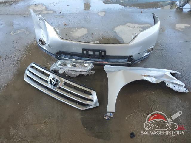 5TDYK3EH9CS070529 2012 TOYOTA HIGHLANDER photo no. 13