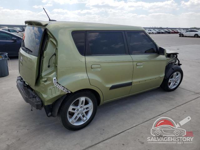 KNDJT2A24A7113496 2010 KIA SOUL photo no. 3