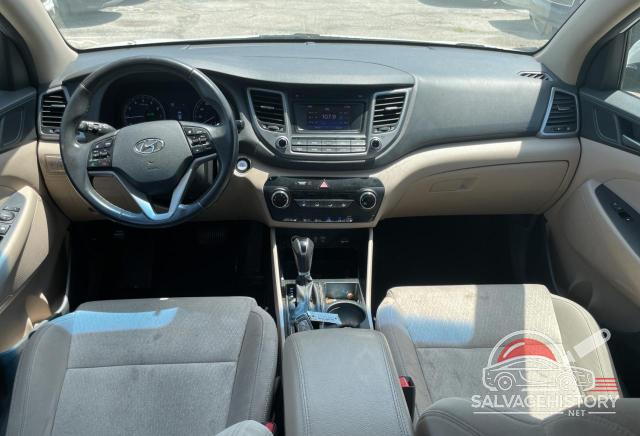 KM8J3CA29GU227909 2016 HYUNDAI TUCSON photo no. 9