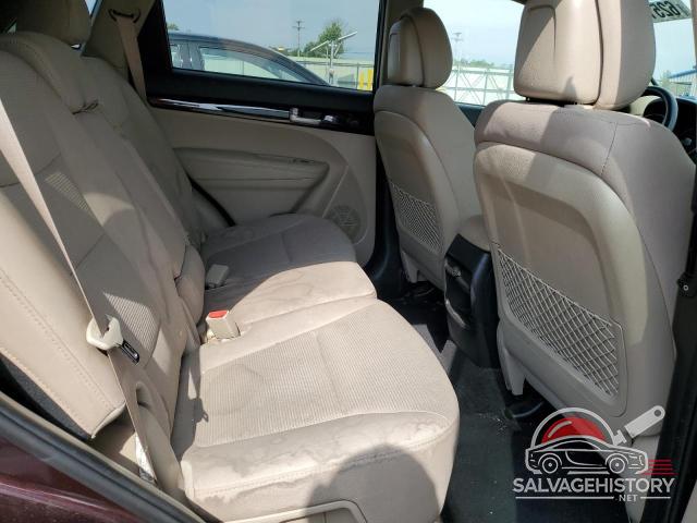 5XYKT3A6XFG572300 2015 KIA SORENTO photo no. 11