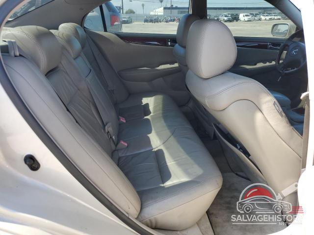 JTHBA30GX40011435 2004 LEXUS ES330 photo no. 10