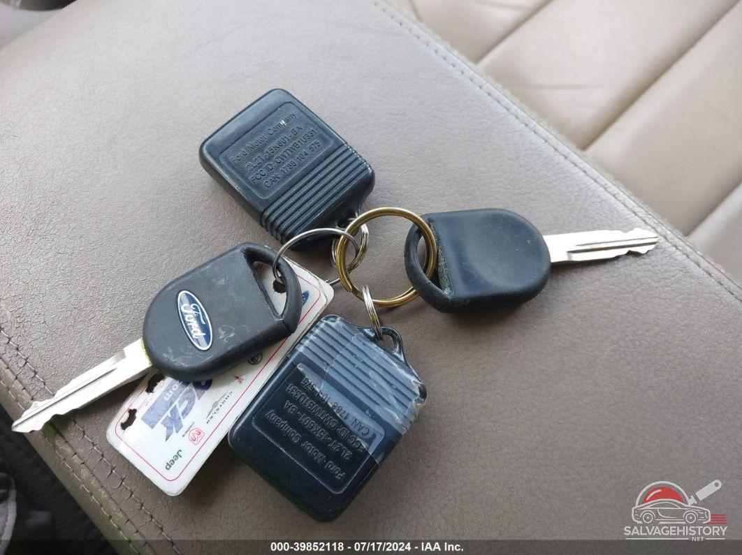 1FMZU75W03ZA97522 2003 FORD EXPLORER photo no. 11