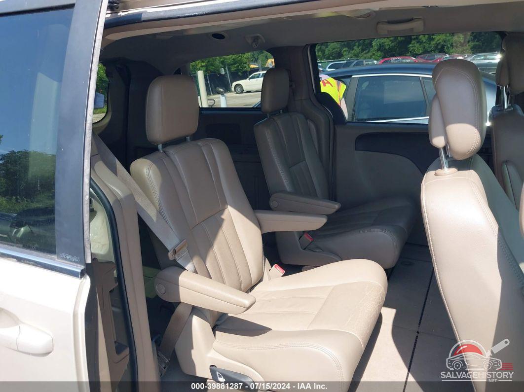 2C4RC1BG2CR237162 2012 CHRYSLER TOWN & COUNTRY photo no. 8
