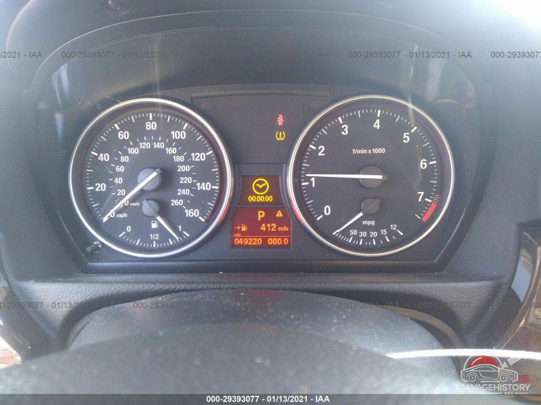 WBAPH57569NL78410 2009 BMW 3 SERIES photo no. 7
