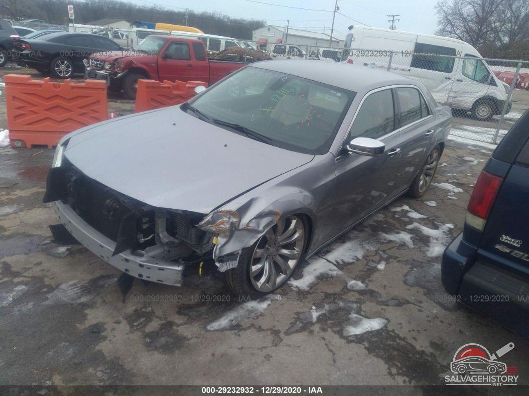 2C3CCAEG3JH145843 2018 CHRYSLER 300 photo no. 2